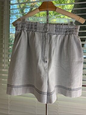 HUNTER BELL Light Gray High-Waist Paperbag Shorts with Dark Contrast Stitching